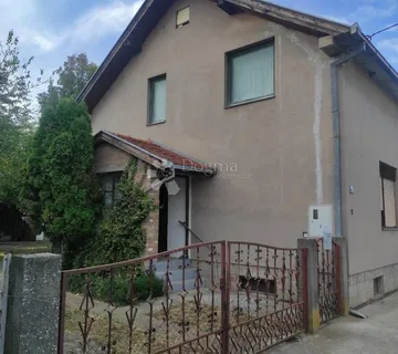 Prostrana i povoljna kuća u Vukovaru! - cover