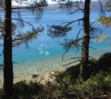 OTOK CRES POLJOPRIOVREDNO ZEMLJIŠTE UZ MORE - cover