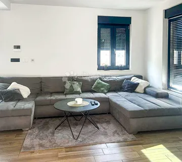 NOVOGRADNJA -Samostojeća kuća u Rijeci - cover