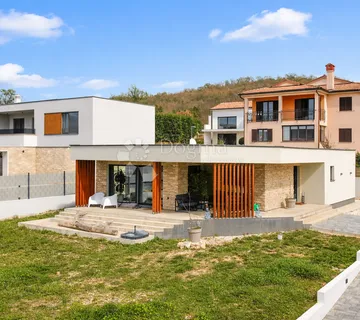 Rovinj okolica, moderna luksuzna prizemnica s 3 spavaće sobe - cover