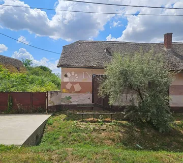 Kuća s velikom okućnicom u srcu Baranje - cover