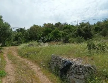 ZEMLJIŠTE NA OTOKU VISU - cover