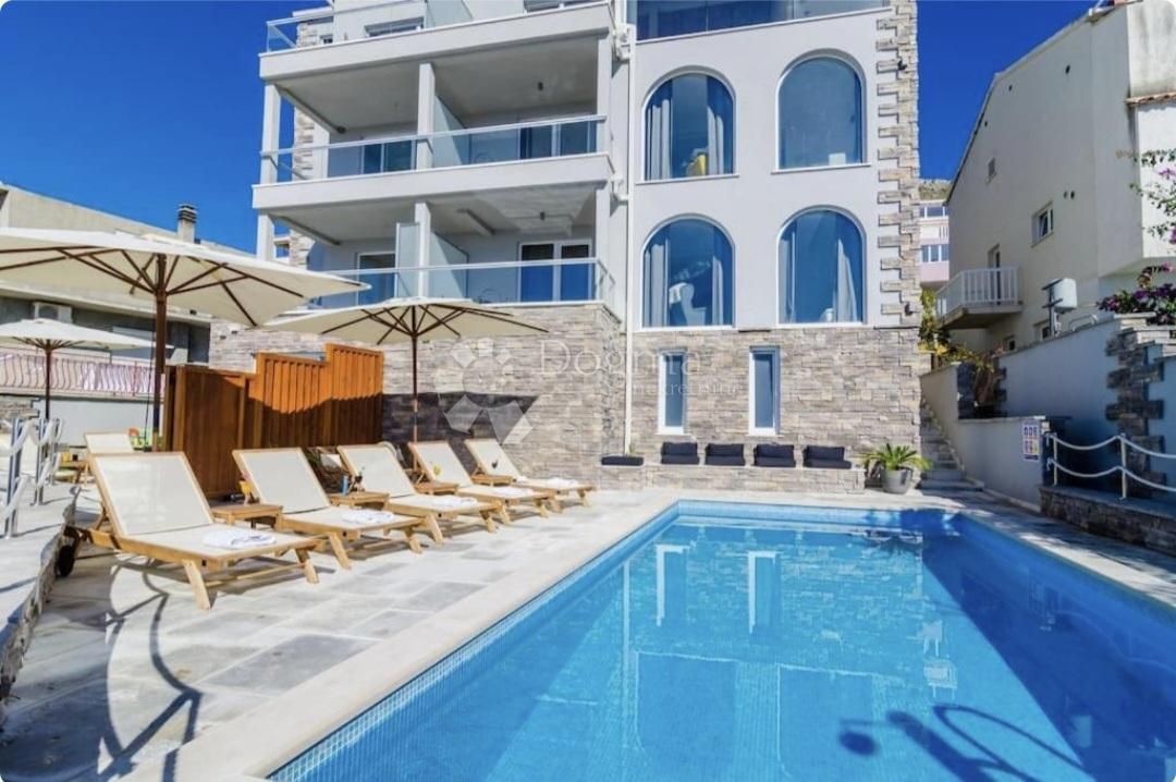 Mlini, prekrasan dvoetažni stan, 130m2 - cover