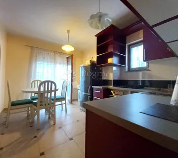 Viškovo, Marinići , dvojna kuća sa garažom - cover