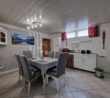 Ekskluzivno! Posebna kuća – oaza užitka blizu mora, Istra, Pavićini - cover