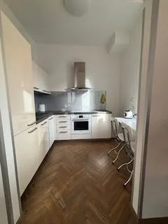 Centar-67m2,2s+db adaptiran ,lift ,drugi kat - cover