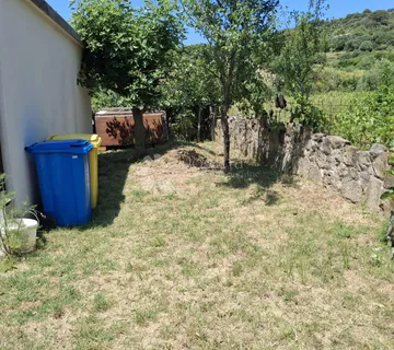 Dvosoban stan za dugoročan najam u Palitu - cover