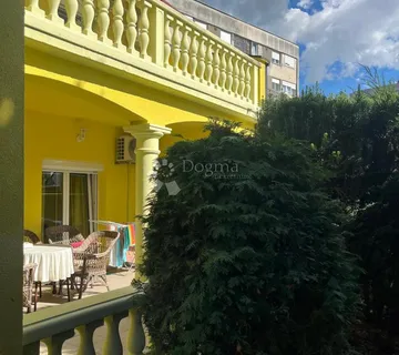 ZANIMLJIVA OBITELJSKA KUĆA U VARAŽDINU - cover