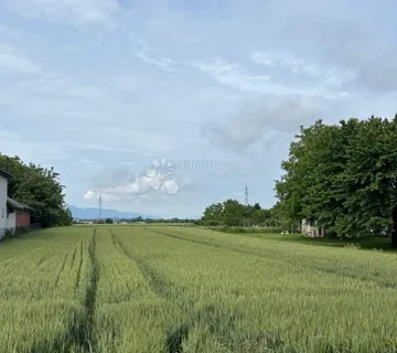 Parcela koja nudi mir, a ne samo kvadrate - cover