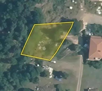 Građevinsko zemljište 505 m², idealno za obiteljsku kuću ili investiciju - cover