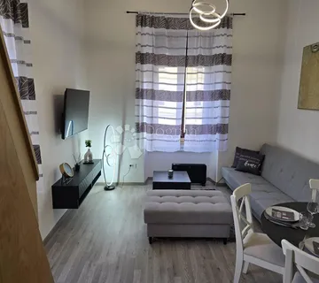 Prvi najam - prekrasan mali stan u Lovranu - cover