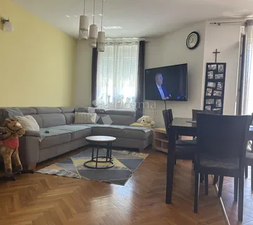 Viškovo 53m2, balkon, prvi kat - cover