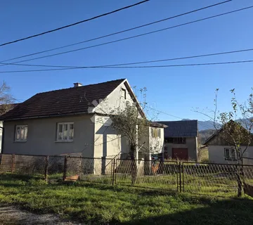 PRODAJE SE KUĆA GOSPIĆ PODOŠTRA SA 3 OBJEKTA - cover