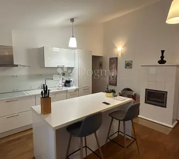 Dvosoban stan s okućnicom - 1 km do mora! - cover