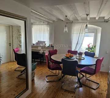 Stan prvi red do mora - cover