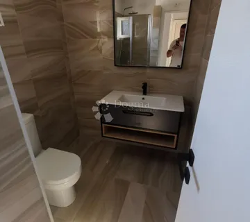 ROGOZNICA - Tri moderna stana u novogradnji 100 m od plaže - cover