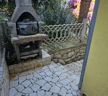 Mali Lošinj, kuća na prodaju - cover