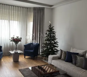 Zagreb, Šalata – luksuzan trosoban stan s terasom i parkingom - cover