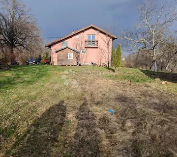 Rijetkost - 4.7 ha u komadu s lijepom kućom - cover