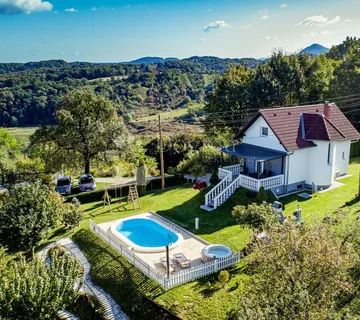 Bajkovita kuća za odmor  - cover