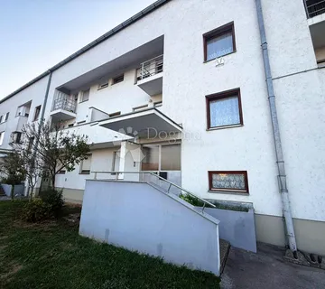 Stan koji spaja udobnost doma i čaroliju dvorišta - cover