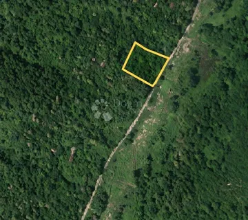 Poljoprivredno zemljište u građevinskoj zoni, Glina - 2252m² - cover