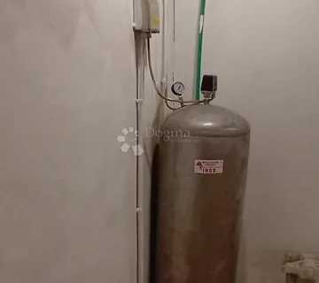 Gospodarski objekt na parceli 12.377 m²-Poljana Križevačka - cover