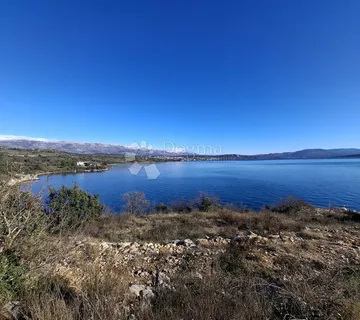 80m od mora građevinski teren - cover