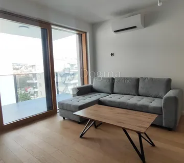 Zamet, 2S+DB, parking, najam - cover