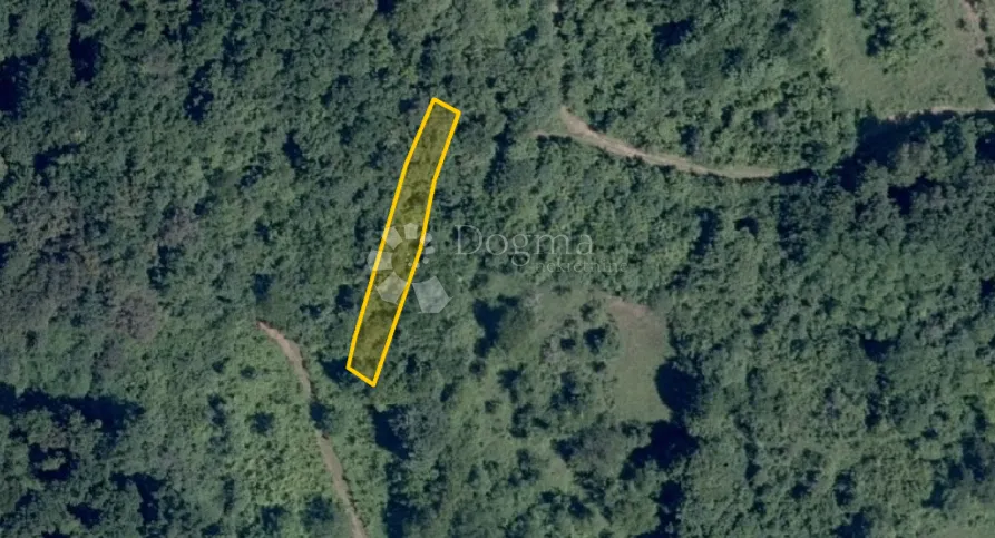 Prodaje se zemljište 445 m² - cover