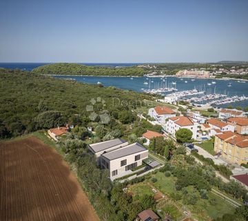 Novogradnja na svega 300m od mora  - cover