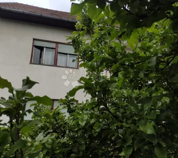 Topusko, lijep pogled, lijep voćnjak, lijepa cijena - cover