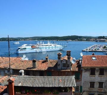 Kuća u srcu Rovinja sa pogledom na more - cover