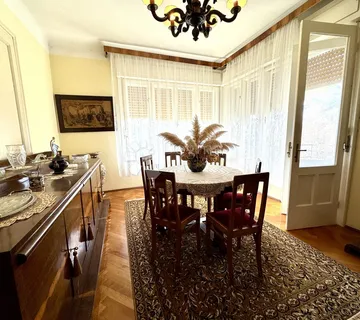 Stan na dvije etaže u vili - Pećine - cover