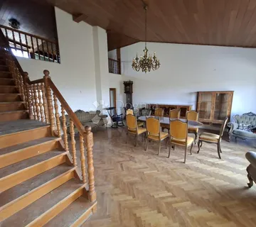 Elegantna kuća Sisak - cover