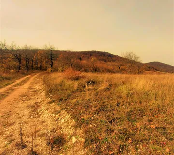 poljoprivredno zemljište - cover