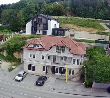 Kompletno renoviran poslovni prostor u prizemlju zgrade nadomak centra Krapine! - cover