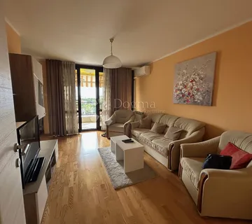 Odličan stan na Donjoj Vežici - cover