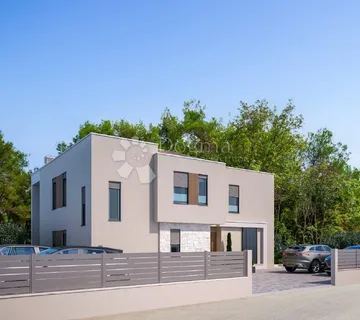 Umag, novogradnja, dvojnica blizu mora - cover