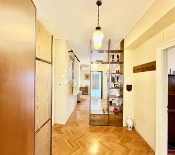 STAN ZA NAJAM CENTAR SPLITA - cover