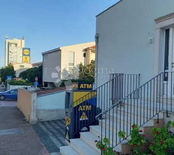 Poslovni prostor Makarska - cover