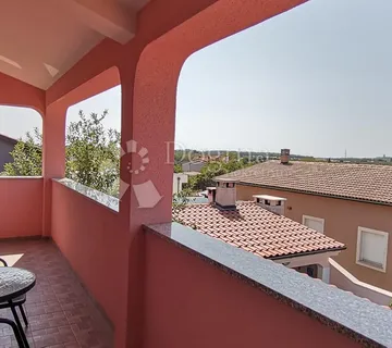 Kuća za odmor s bazenom - cover