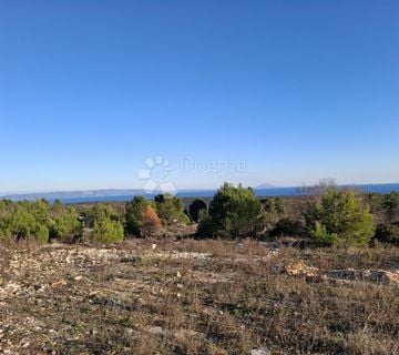 Poljoprivredno zemljište s panoramskim pogledom - 1004 m2 - cover