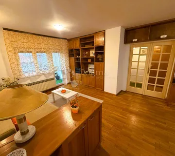 Uređena kuća za studente - dostupne još dvije sobe! - cover