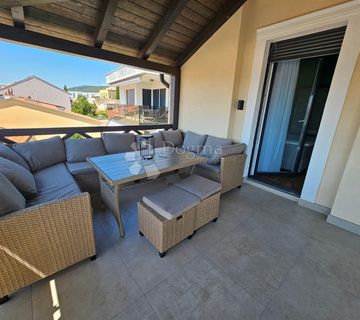 Villa 2 red od mora Crikvenica  - cover