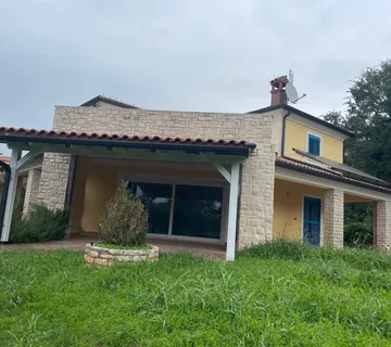 PRILIKAAAA!!!!! DIVNA KUĆA, ODLIČNA CIJENA - cover