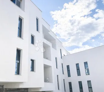 Vrhunski novi stan na ekskluzivnoj lokaciji - redefinicija luksuza - cover