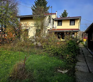 OBITELJSKA KUĆA S VELIKOM OKUĆNICOM – SESVETE (blizina naselja Iver) - cover