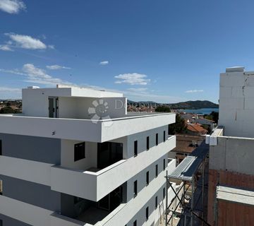 Novi stan 100 metara od mora - cover