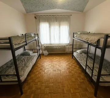 Prostrana kuća za smještaj radnika - cover